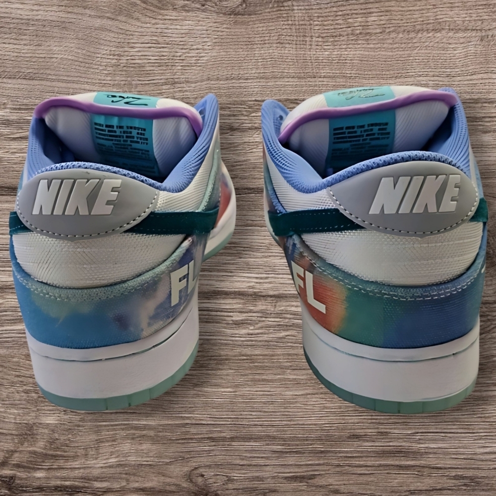 Nike SB Dunk Low x Futura Laboratories Bleached Aqua - Size 13 (No Box) - Picture 5 of 7